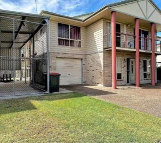 Burrumundi - 14 Travis Road, Burrum Heads Qld 4659