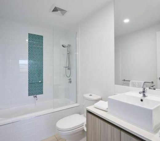 Two bedroom Apartment in Robina Center
