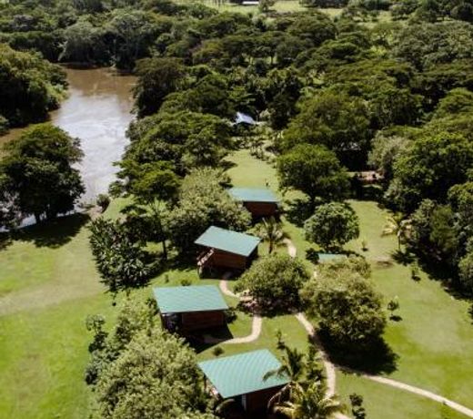 Yumas Riverfront Lodge