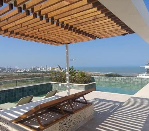 Luxury Apartament cerca al mar