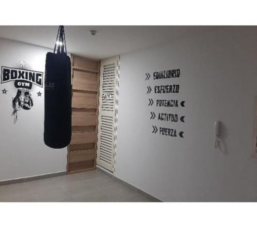 Confortable Apartaestudio - Club House Armenia