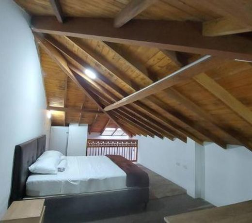 Apartamento tipo cabaÃ±a a 3 minutos del parque principal