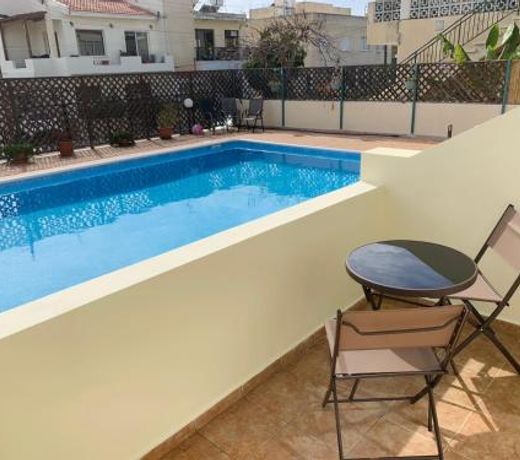 Peaceful Apartment with Double Bed - Oak Breeze