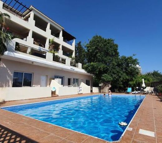 Peaceful Apartment with Double Bed - Oak Breeze