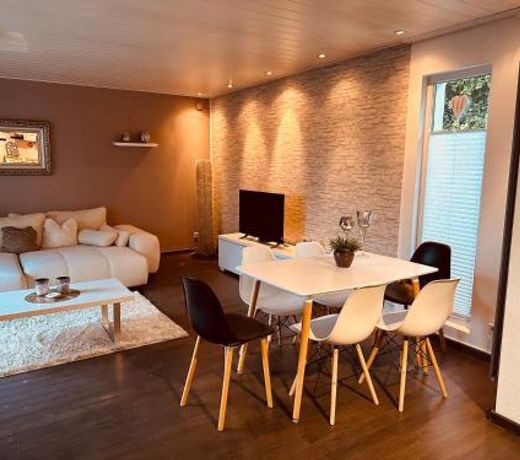 4 Zimmer 11 Personen Wohnung Garten Terrasse Grill 2 Badezimmer