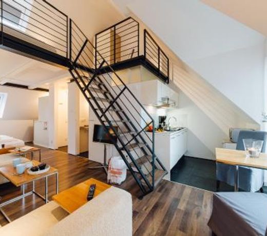 M2 Living Maisonette Apartment No 8