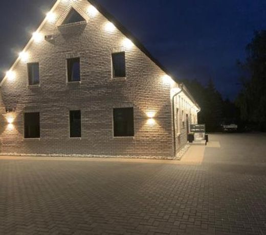 Schneider Apartments