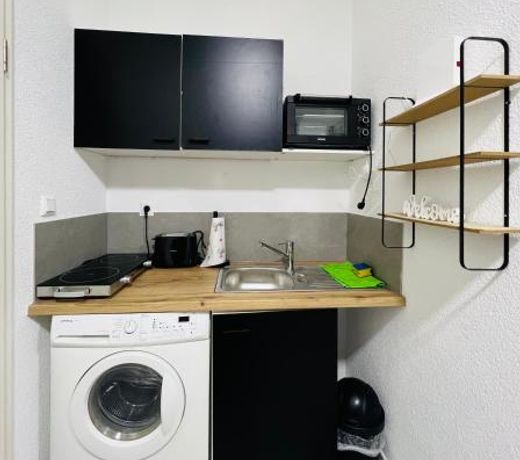 Traumhaftes 1-Zi Apartment mit Gartennutzung NÃ¤he Krefeld HBF