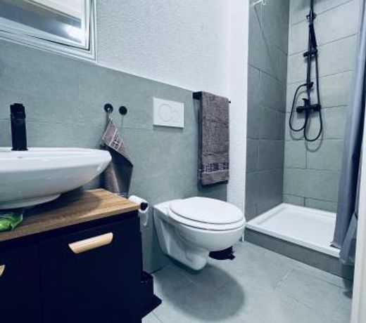 Traumhaftes 1-Zi Apartment mit Gartennutzung NÃ¤he Krefeld HBF