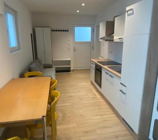 Apartment S&A