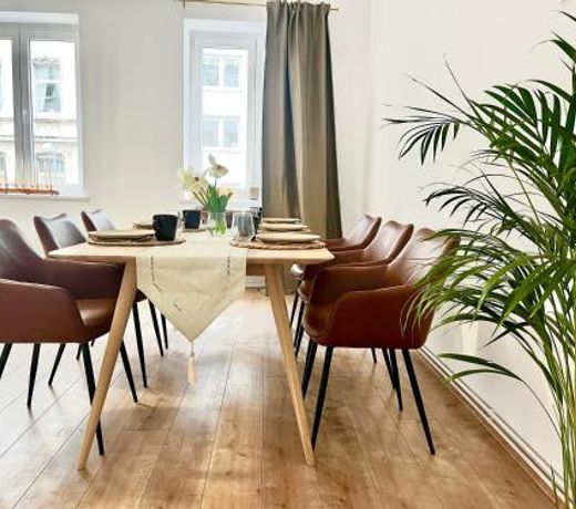 Design Apartment - Parking - Kingsize-Bett - 2x Bad - Zentrum