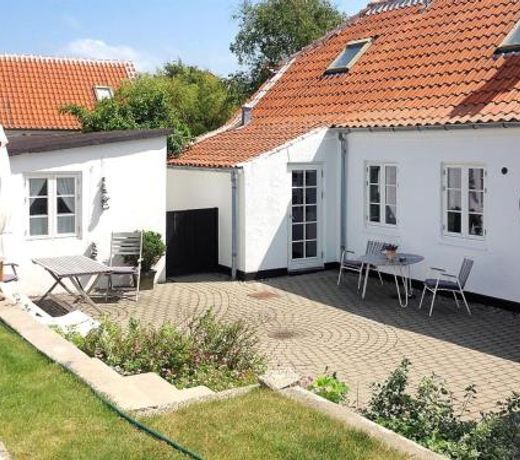 Holiday Home Tede - 300m from the sea in NW Jutland by Interhome