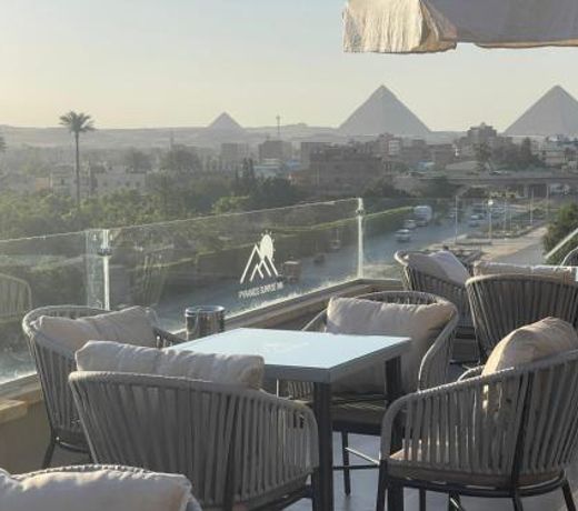 Pyramids sunrise inn