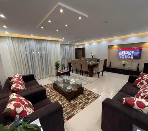 Superb & comfy 3BDR apartment with outstanding view Ø´ÙØ© ÙÙØ¯ÙÙØ© ÙØ§Ø®Ø±Ø© ÙÙÙ Ø±Ø§Ø¦Ø¹ ÙÙÙØ·Ø§Ø±