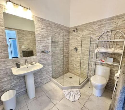 Villa 218E Jolly Harbour