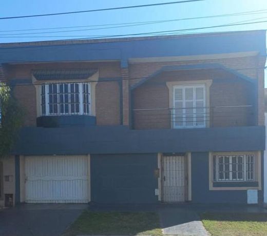 La Casa de Los Mellis..