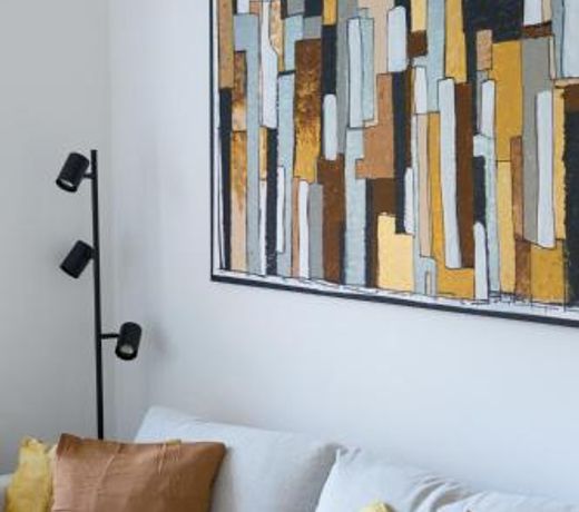 Cozy City Apartment