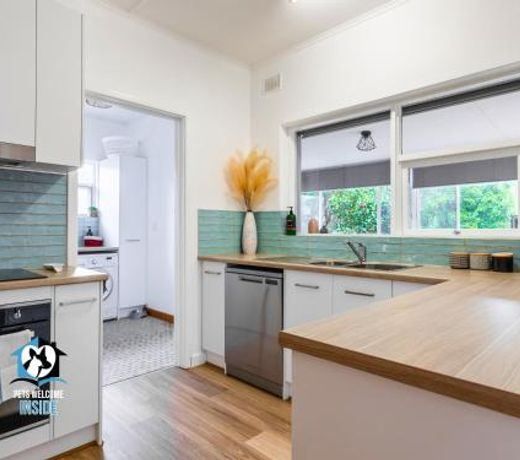 Renovated 3BR One Street to Beach