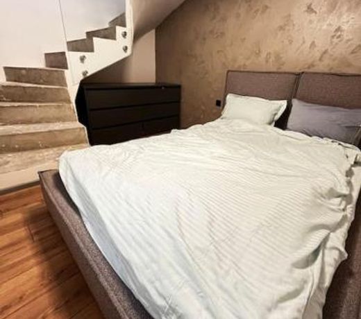 Amber Home - brand NEW luxury 1 bedroom apartment located in the very city center