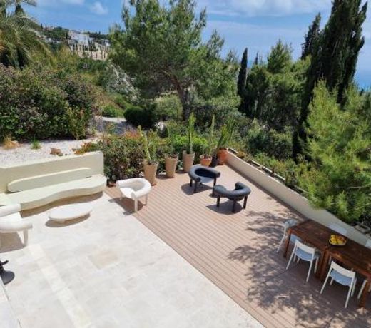 EXQUISITE GOLF VILLA with Sea, 8Tee, Green Views, in Aphrodite Hills Golf Resort