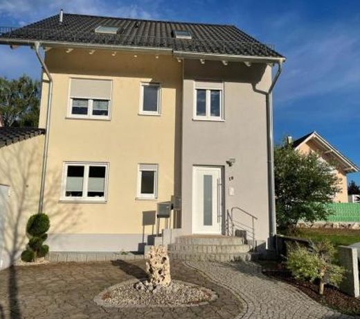 Ferienwohnung Blumenfeld