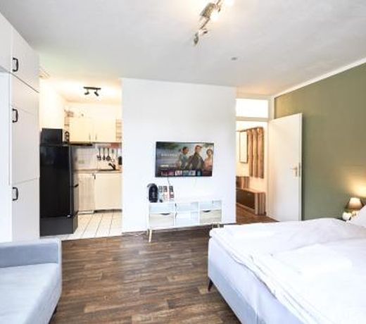 Stilvolles Ruhiges Studio - PARKPLATZ, WIFI, TV EM-APARTMENTS DEUTSCHLAND