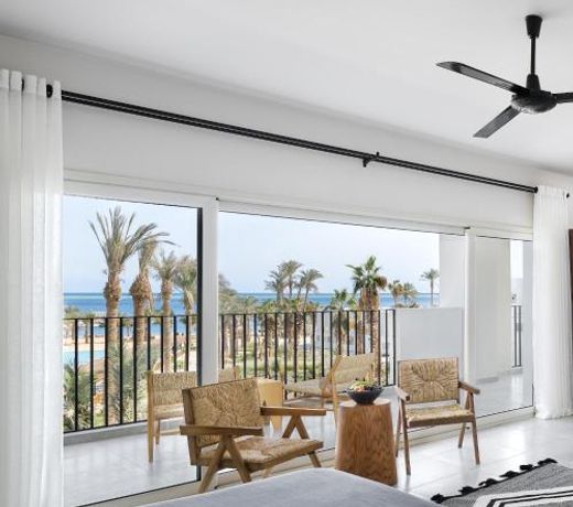 Serry Beach Resort