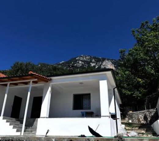 Guest House Sakollari