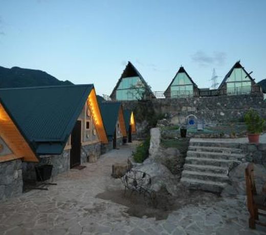 Kayanberd Resort