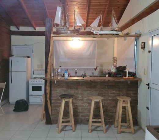 Casa para 10 personas , alquiler temporario .Paso de la Patria (CTES)