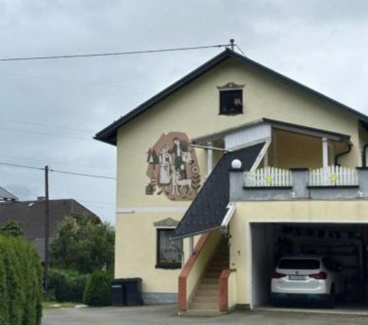 Gemutliche kleine Wohnung mit Garten