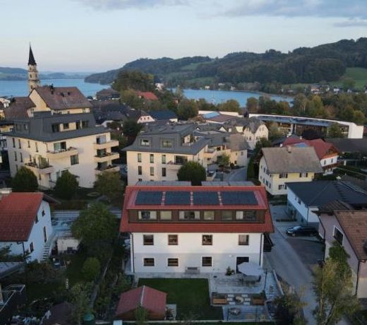 Gästehaus & Vinothek Strasser