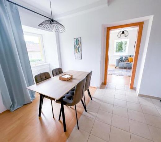 Idyllische Wohnung mit Garten!