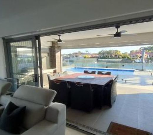 Relax Poolside By The Canal