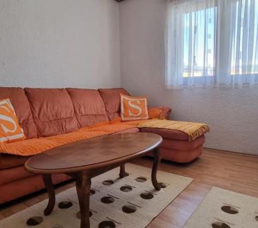 Lana apartman