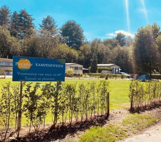 Vakantiepark Breebos: Empty Lots for tents and mobile homes