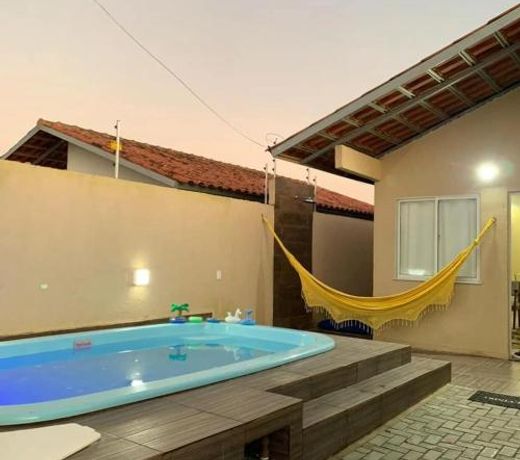 CASA COM PISCINA GARANHUNS
