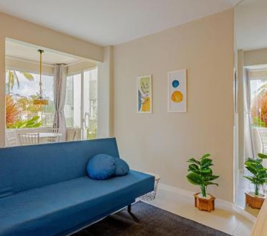 VT05 Maravilhoso Quarto e Sala a 300m da Praia