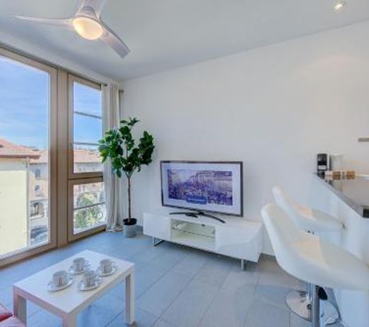 Residenza Castello - Happy Rentals