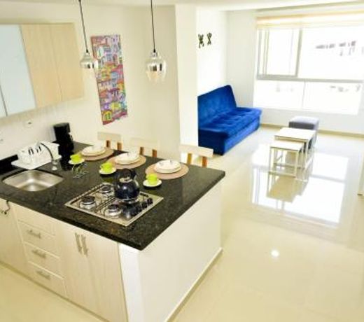 Lujoso Apartamento, C.C. San Gil Plaza