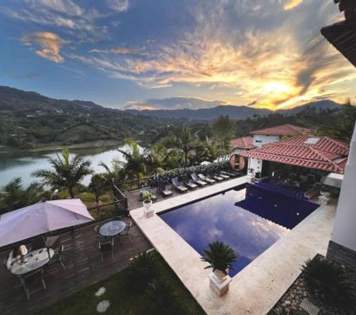 Hotel Deluxe Guatape - 1714 Hotel Boutique
