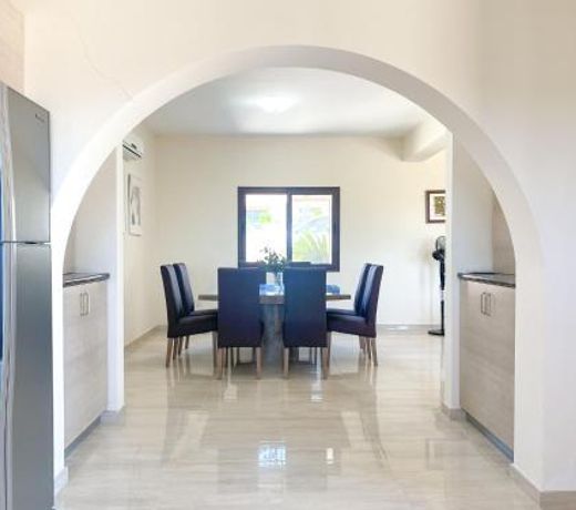 Phaedrus Living: Luxury Villa Erimi