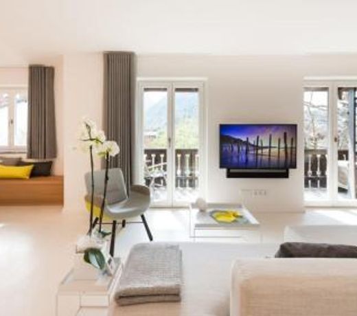 luxuriÃ¶se Ferienwohnung in Mittenwald fur GenieÃer