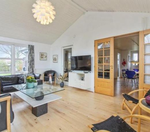Holiday Home Erle - 1-5km from the sea in NW Jutland by Interhome