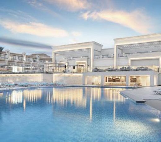 The V Luxury Resort Sahl Hasheesh