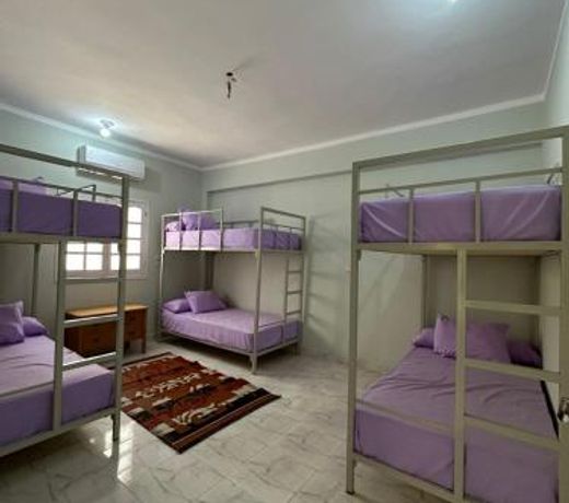 Skylen Hostel