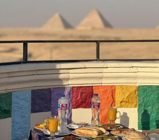 Atlantis pyramids Inn New