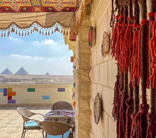 Atlantis pyramids Inn New