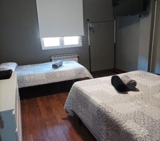 HabitaciÃ³n3 Villena lavanda