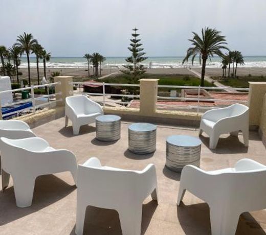 Las Marinas